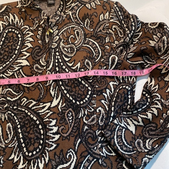 St.John Fall 2009 Zip-up Cardigan- Paisley Design- Size Small - Picture 8 of 11